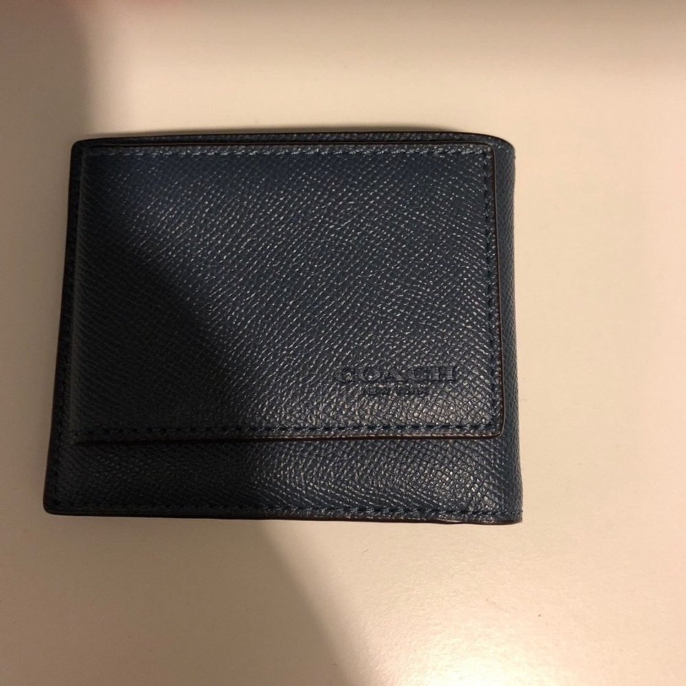 Mens coach wallet - Picture 4 of 5